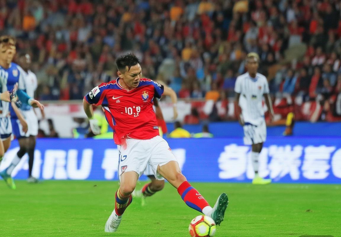 2020中超巅峰对决：恒大苏宁之战回顾与影响(图3)