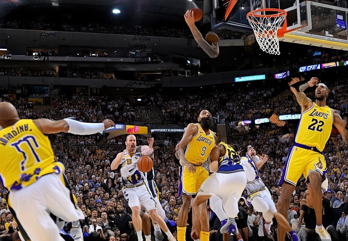 2019NBA赛季掘金湖人对决：常规赛与季后赛战术对决解析(图3)