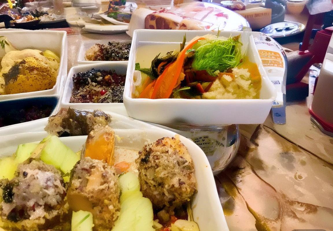 广岛三箭VS湘南海洋：深度解析两强对决背后的团队精神与足球魅力(图2)